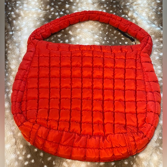 Free People FP Movement Quilted Carryall - Chefs Kiss NWOT - Picture 6 of 12